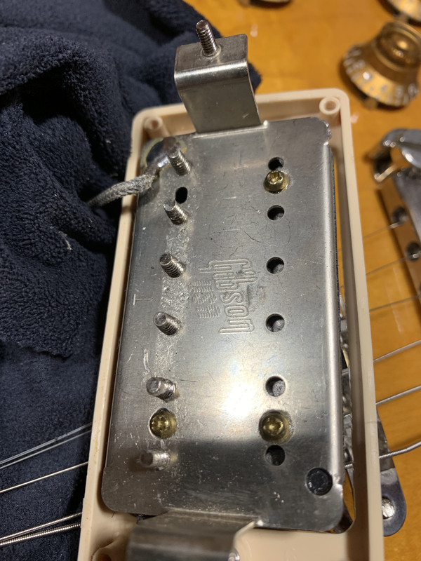 F5598239-E580-44A0-8D2F-18FBF3271F56