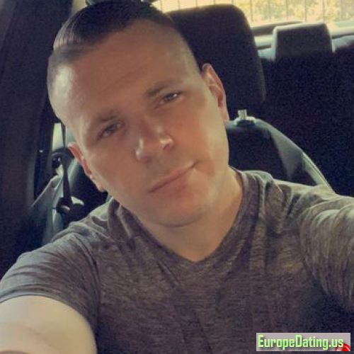 24DAC209-AA56-4AEB-B112-9312EECE63D6