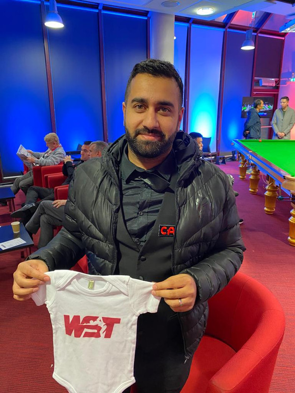 new dad farakh ajaib FE5qZY5XsBMfzvq