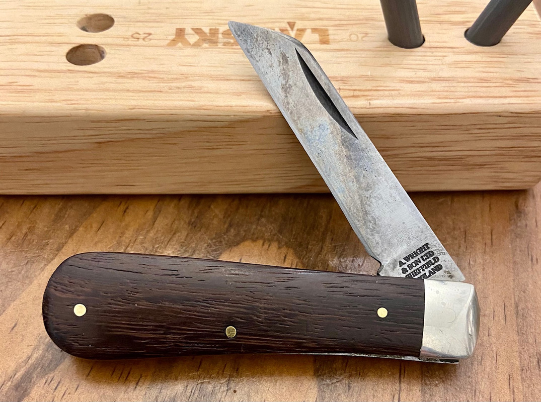 51DD3AF2-72B9-46F5-9DD6-ECFE7DE261EB