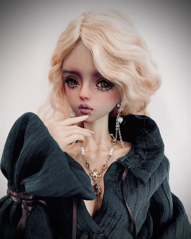 7DC03D4E-B4D7-409D-8DEB-C67C5B75C2D5