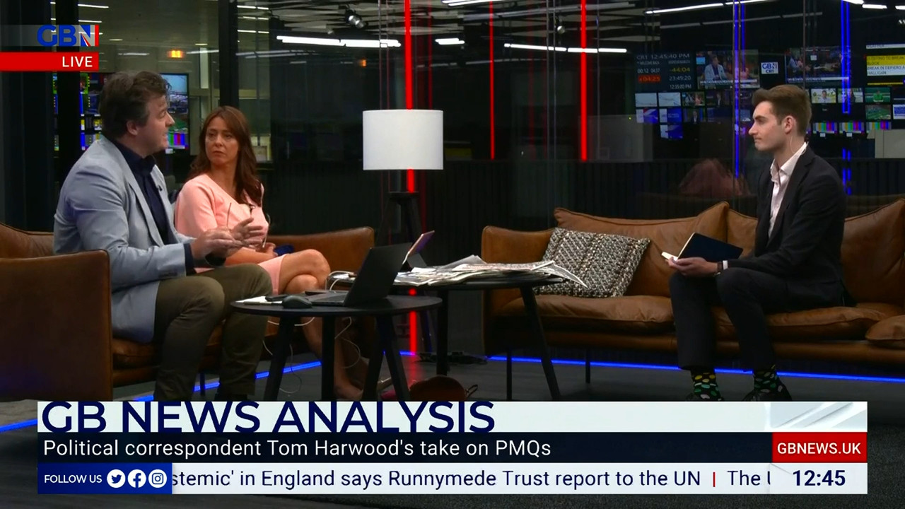 07.14 - 12.00.00 - DePiero & Halligan. What makes Britain tick. The n....ts_snapshot_46.57.139