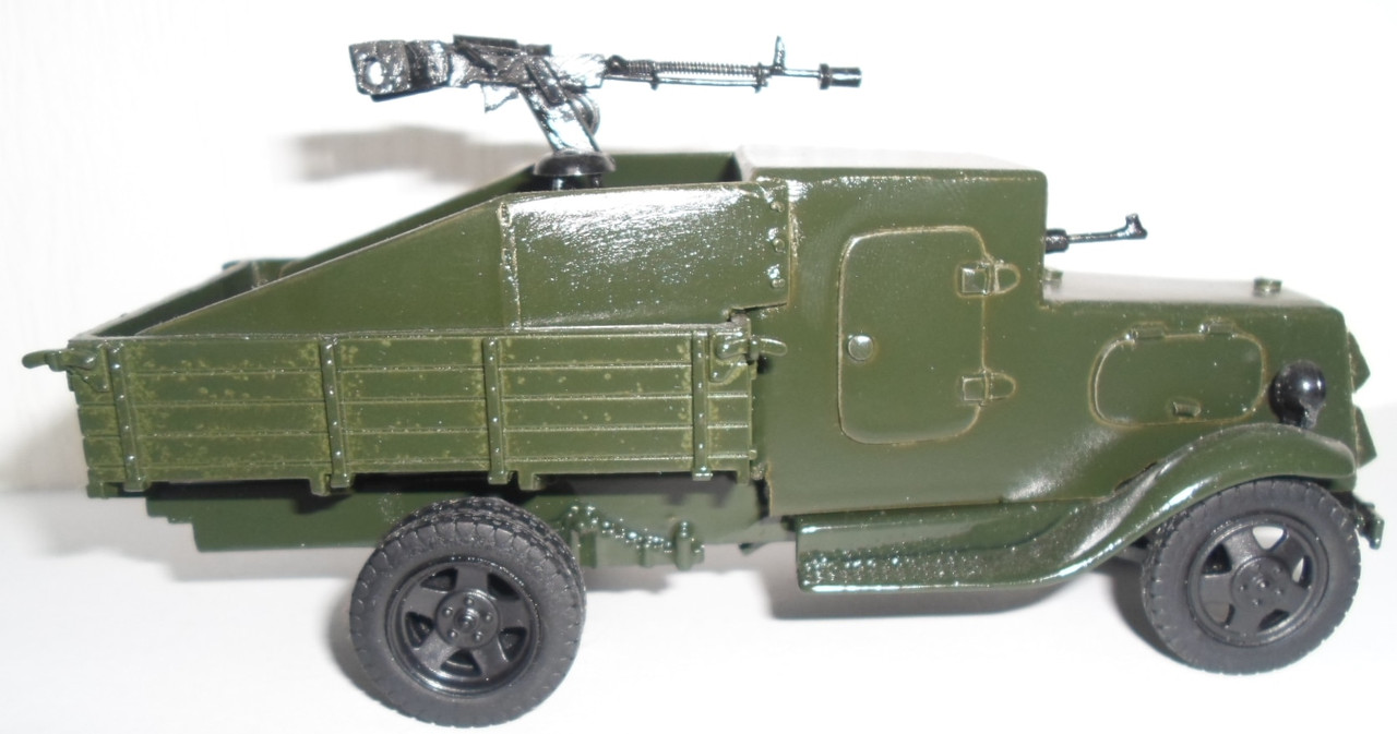 Бронированный грузовик Ижорского завода 2