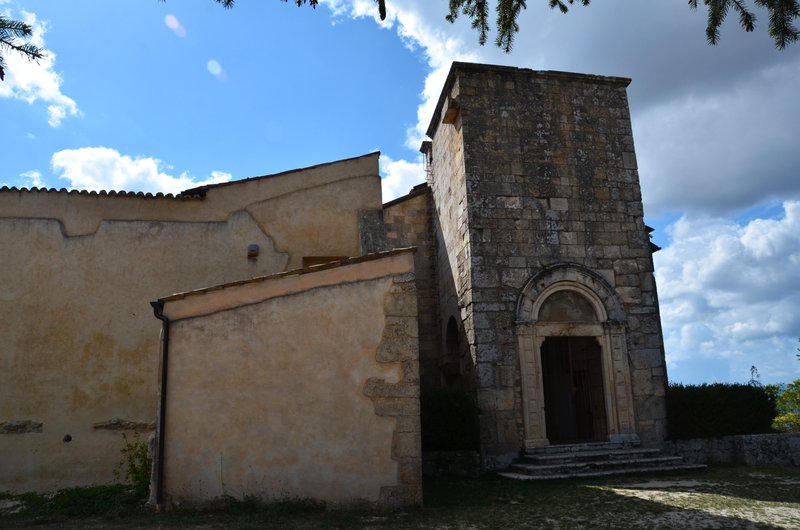 YACIMIENTO ARQUEOLOGICO DE ALBA FUCENS-15-9-2023 - Italia y sus pueblos-2018/2019/2023 (22)