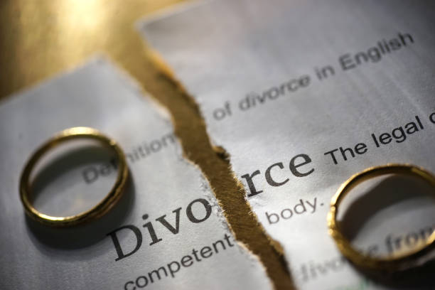 divorce lawyer