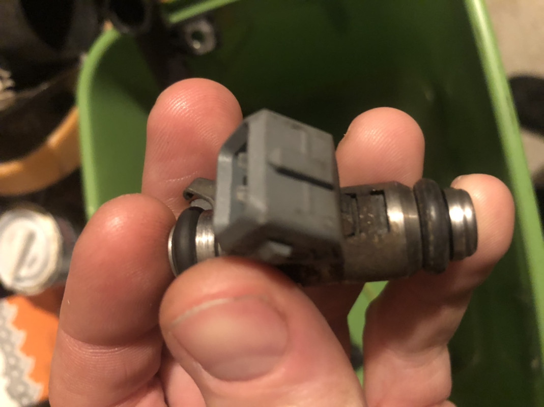 36FDF0B3-CB2B-420C-B3FA-FD57D590FD82