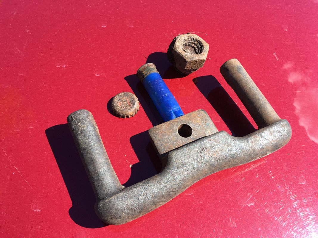 10E5CD49-5663-49D6-A533-4005C07B974A