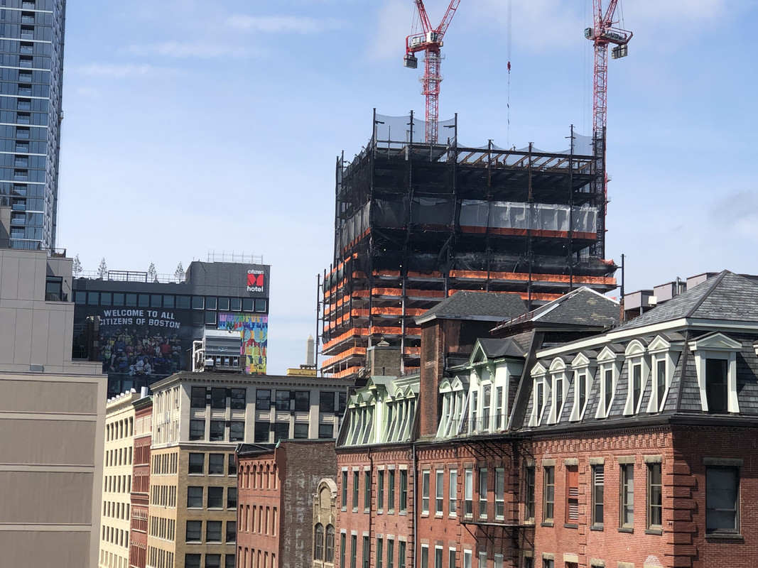 DA80C7E2-9CEF-411C-B352-83B880D0AA36