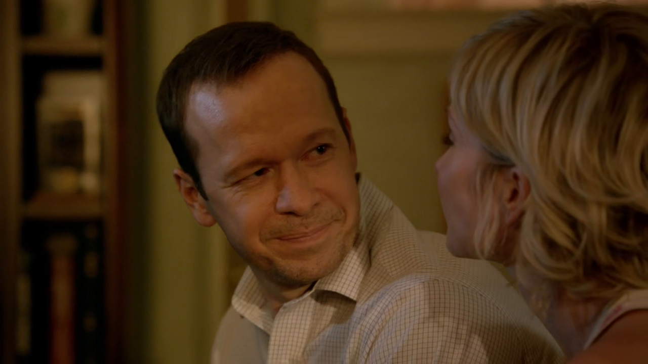 Blue Bloods - S03E01 - Family Business WEBDL-720p-BMF-002