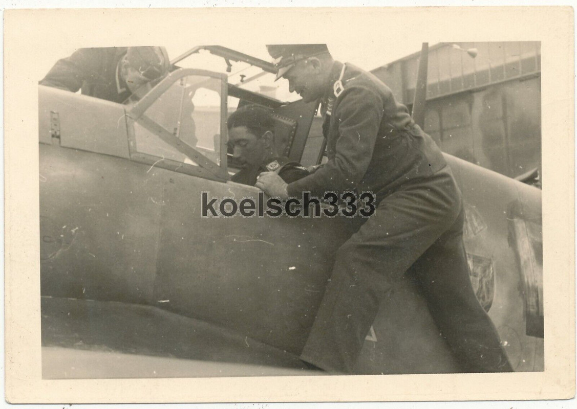 Foto Jagdflieger Pilot Werner Mölders im Messerschmitt Me 109 Flugzeug Widmung !