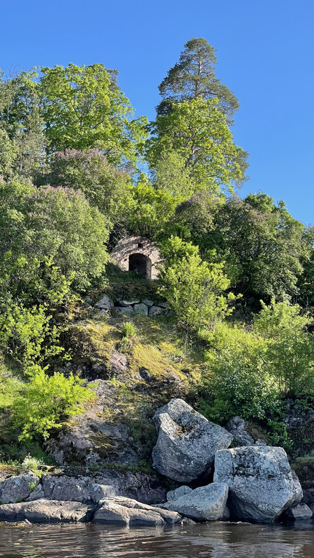 B9E35086-E4B4-4698-957E-CFBEF4826767