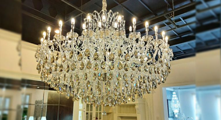 Maria Grand, Chrome Finish, Mixture Of Clear And Gt ( 89mm Big New Crystal [Tear Drop Shape] )W196,H145cm?49 Lights