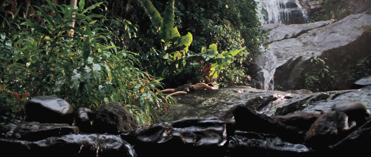 3 Невероятный Халк 2008_BDRip 1080p.mkv_20231113_045206.178