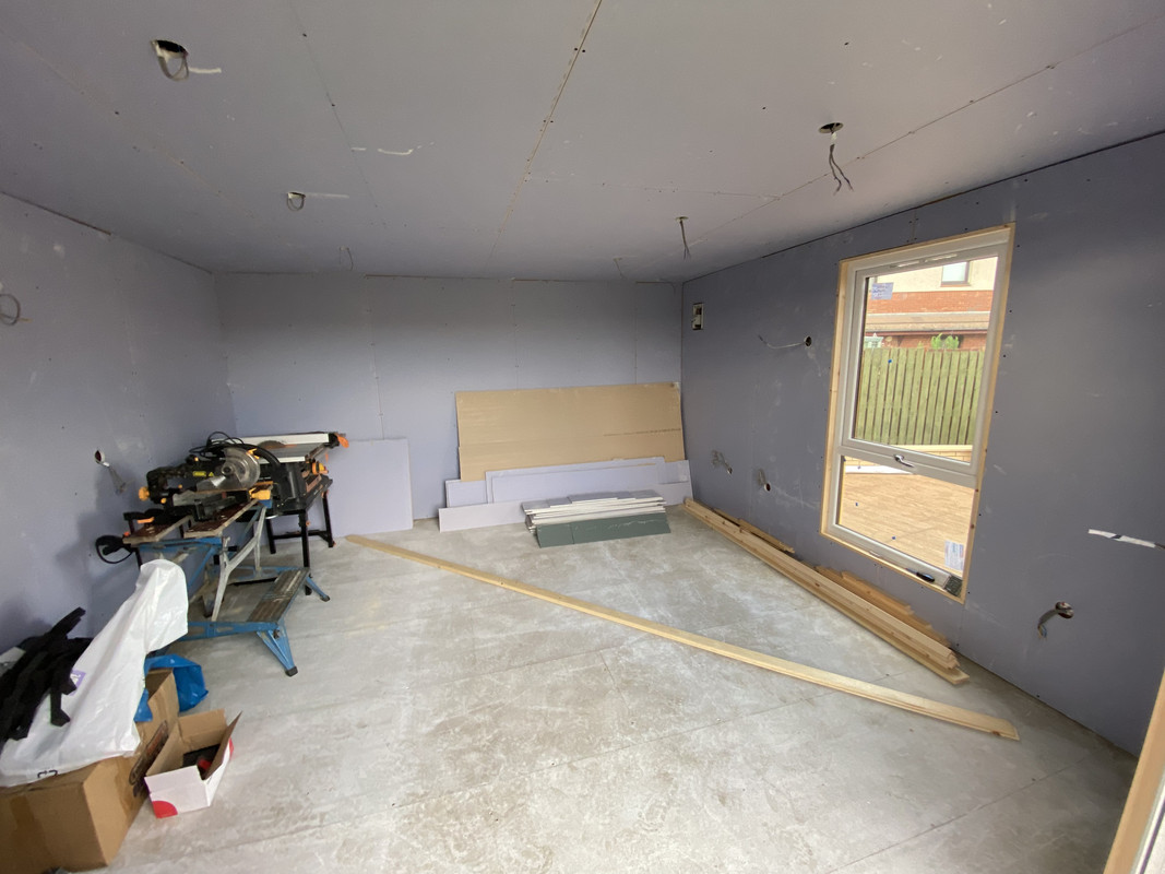 4B55E781-A6D9-49FA-9581-CCC940299034