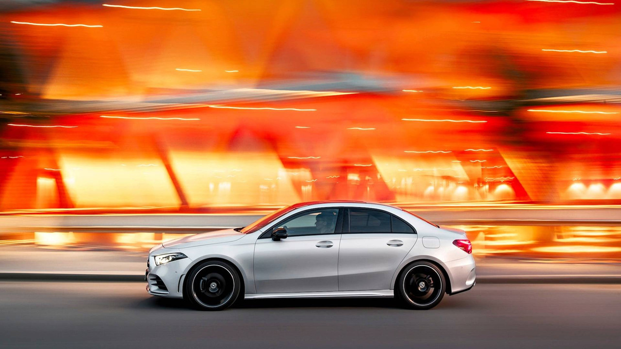 2019 Mercedes-Benz A-Class Saloon (18)