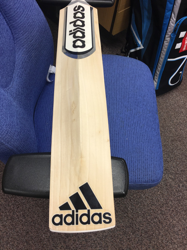 E86643D6-FE4D-489B-8131-3413535CE5F4