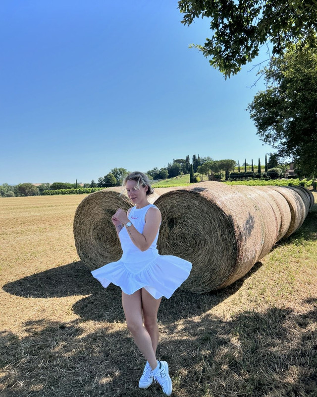 c3RwPWNwNl9kc3QtanBnX2UzNV9mcl9wMTA4MHgxMDgwJl9uY19odD1zY29udGVudC1ob3UxLTEuY2RuaW5zdGFncmFtLmNvbSZf