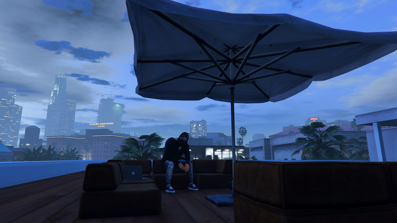 GTA5-2021-08-11-00-18-16.png