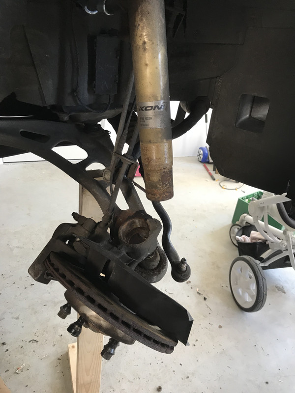 B261B9A3-1FB2-4577-BBD5-421E1017A08A