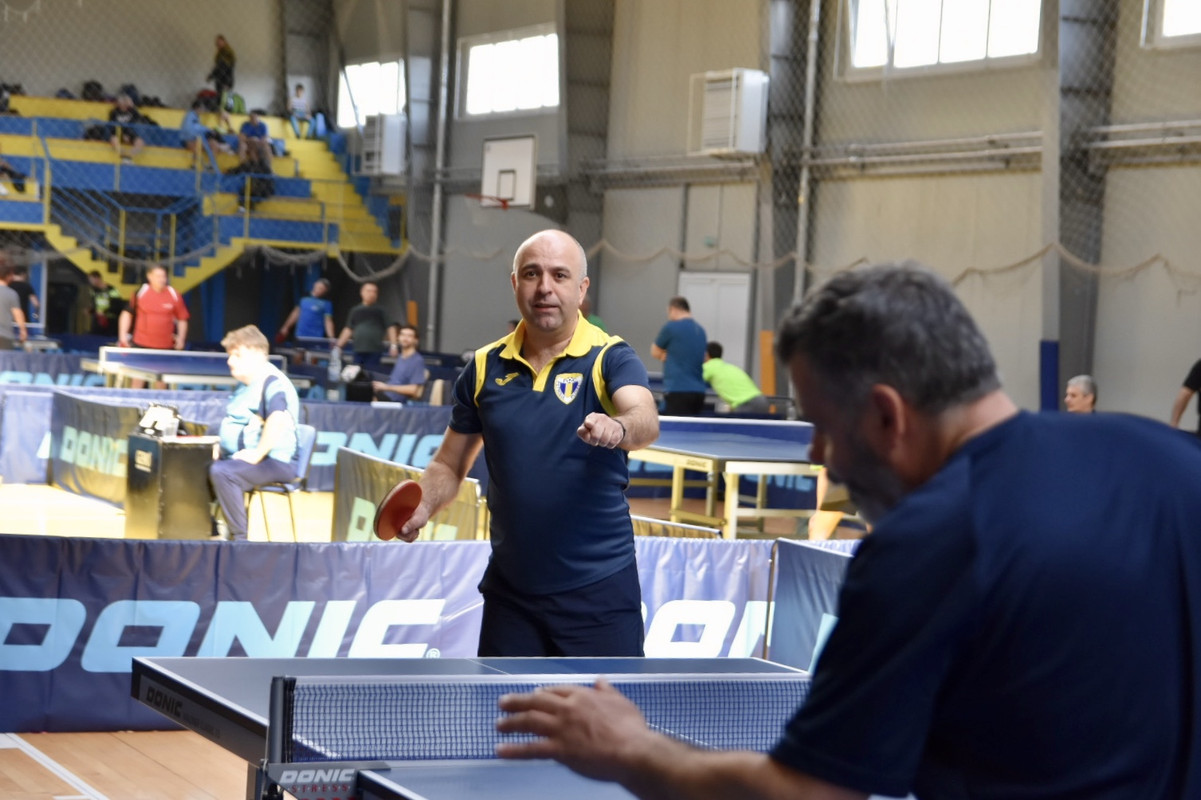 321C2E0C-656A-45F2-BE13-1A6B22768A5A