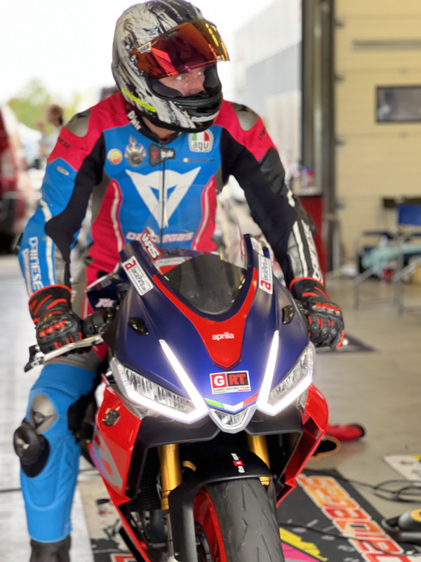 56A3D078-C881-4FA5-BA48-9F1332CE8D4A