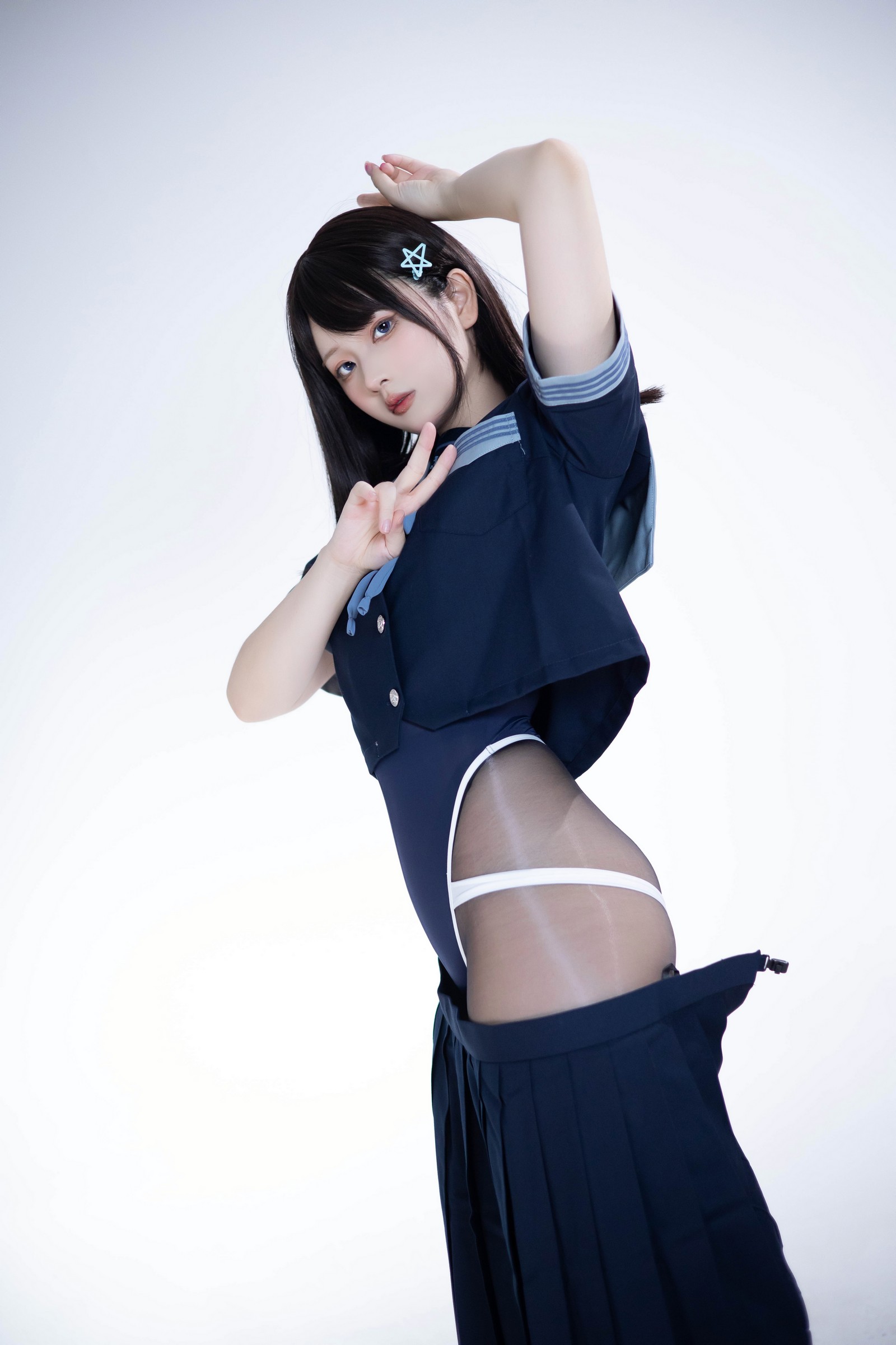 屿鱼 Yuyu 蔚蓝档案 竞泳 Cosplay 写真合集（28P｜108MB）插图2