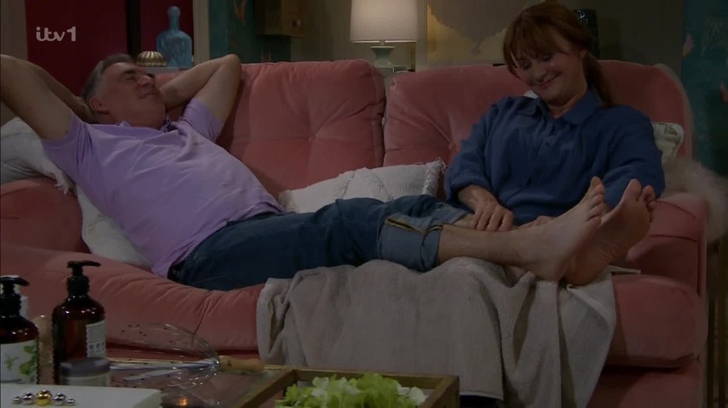 [Image: kmzvt5tq8u81.jpg]