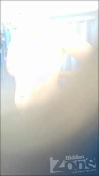 [Image: Voyeur61895102756.jpg]
