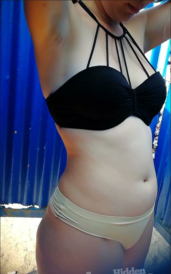 [Image: Voyeur11465141751.jpg]