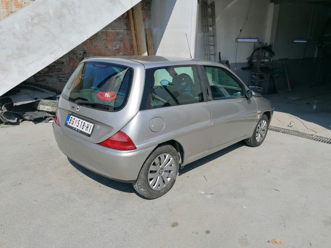 BE489C25-AB80-4951-A3F7-7448E2EBDCEB