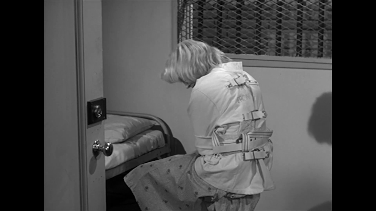 Alfred Hitchcock Presents (1)