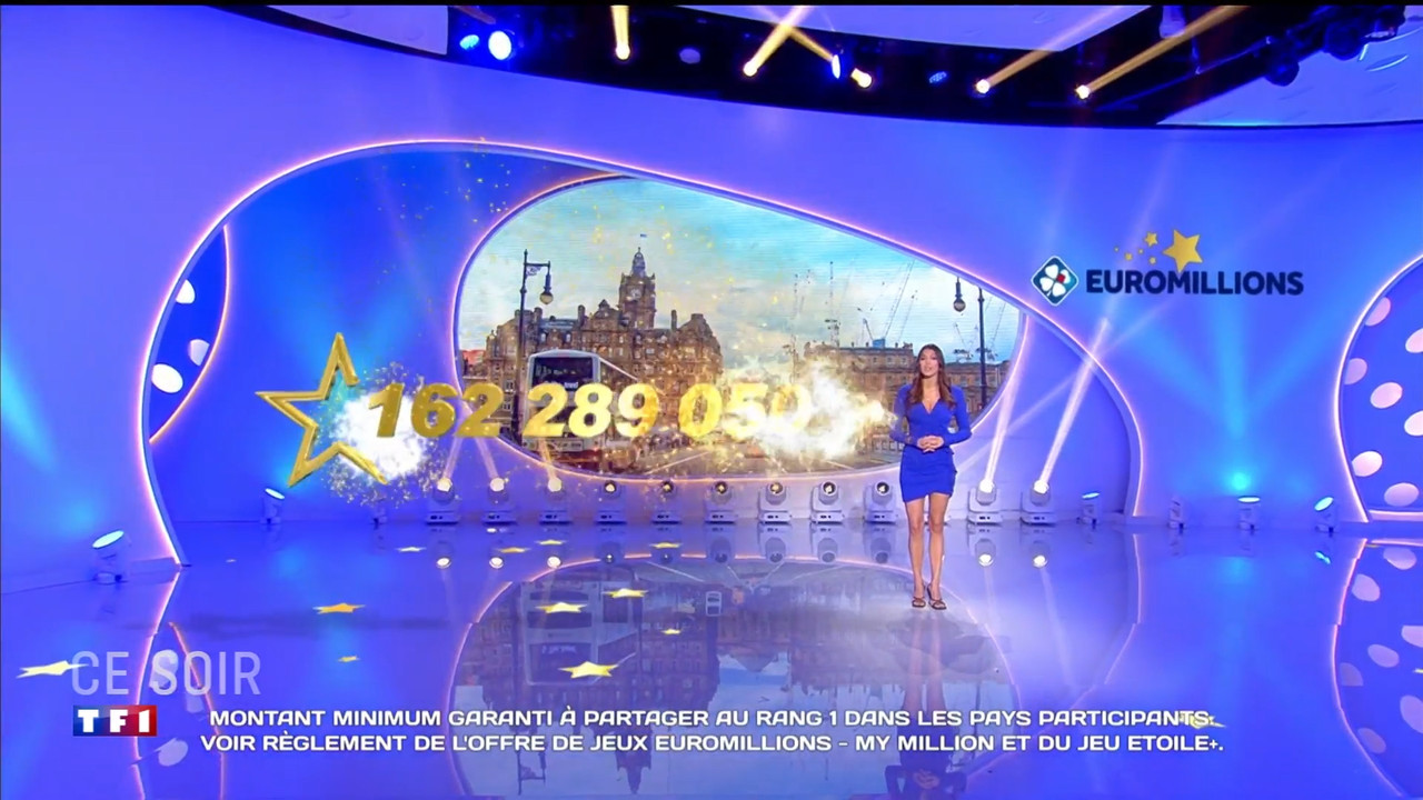 2021-11-26_21_05_TF1_Danse-avec-les-stars.mp4_snapshot_01.01.54.811