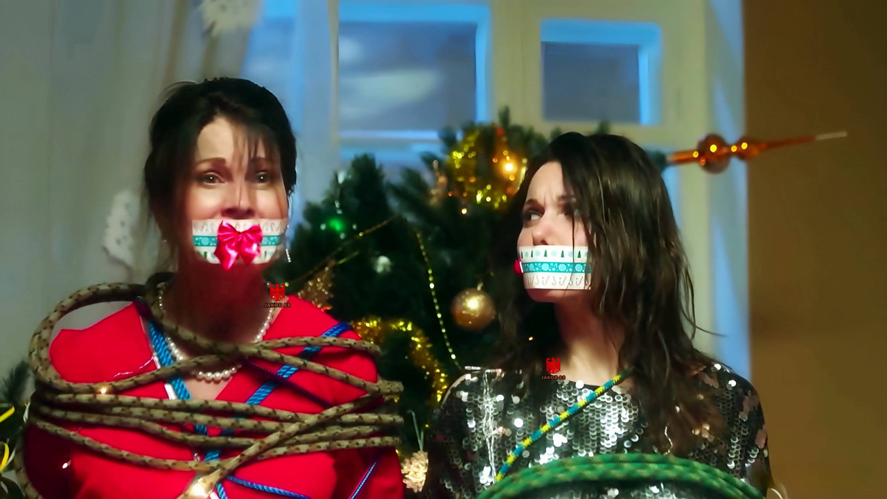 Irina Cherichenko, Aleksandra Ursulyak 10 - Devushka s Kosoy 2017