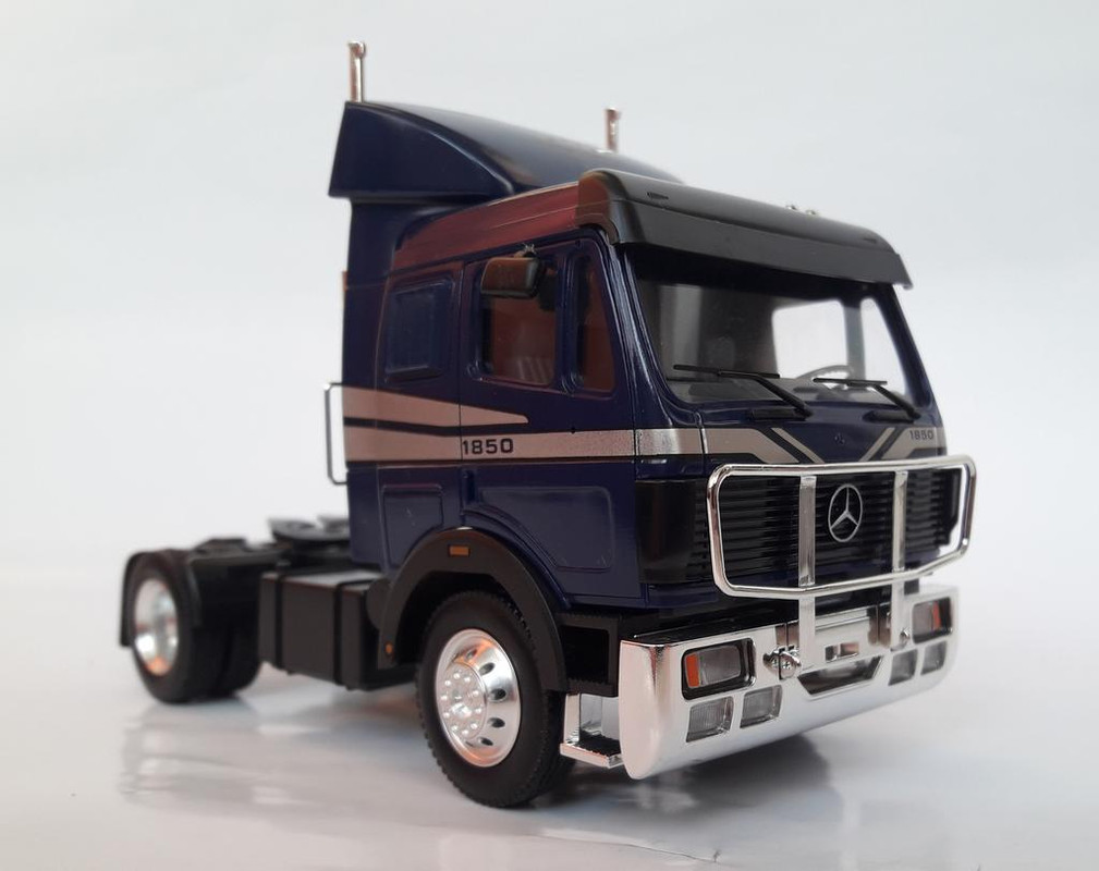 Mercedes Benz SK 1850 Wiking (1)