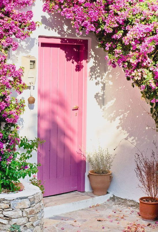 pinkandwhitefrontdoor.jpg