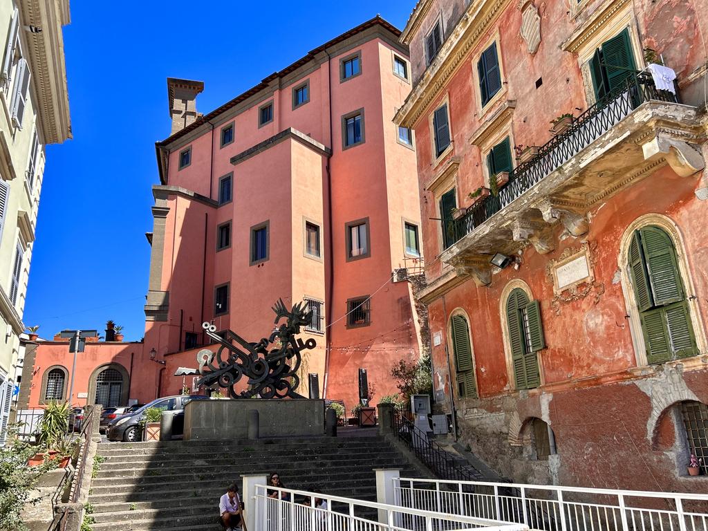 Жаркий сентябрь на побережье Тирренского моря.