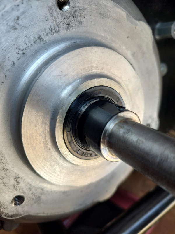 Change crankcase seal? What's the forum consensus?