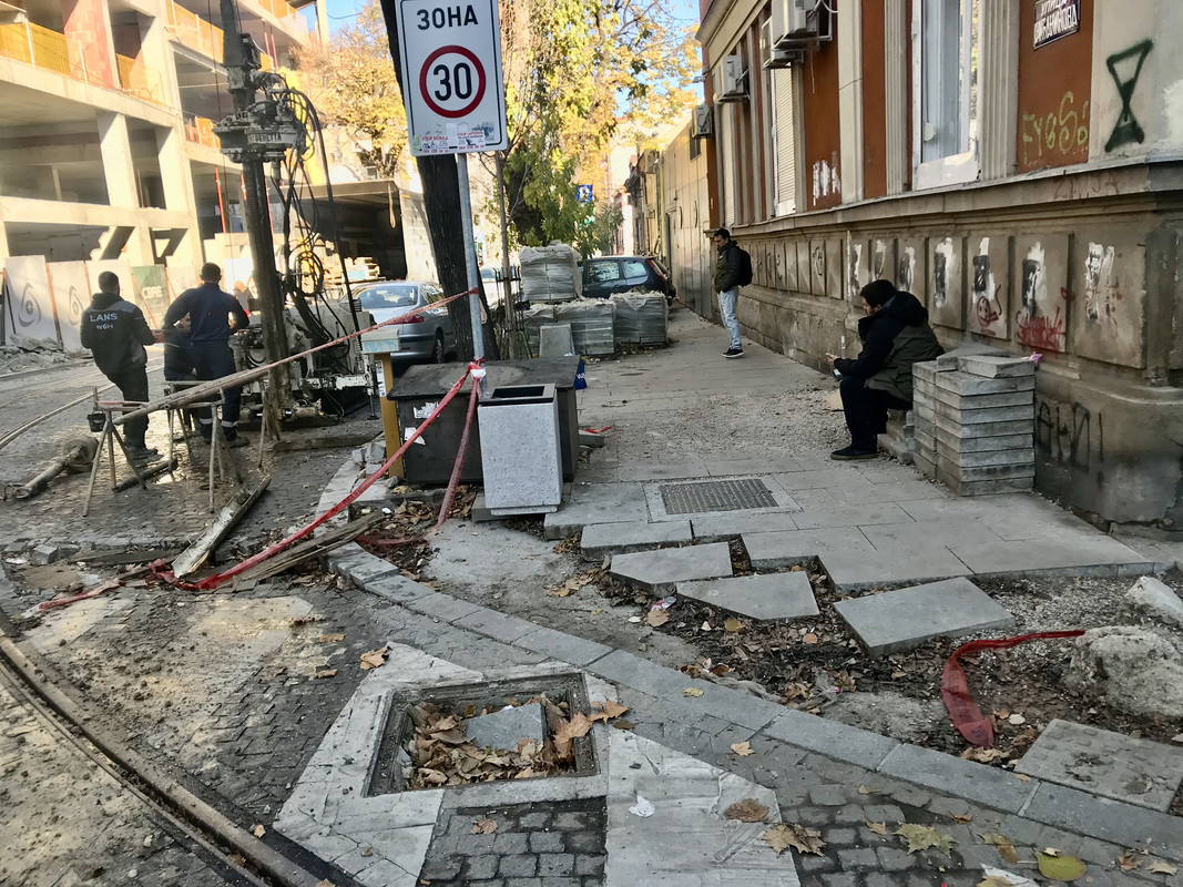 68A6A1B8-6909-4FB0-89E9-E4590C8AA469