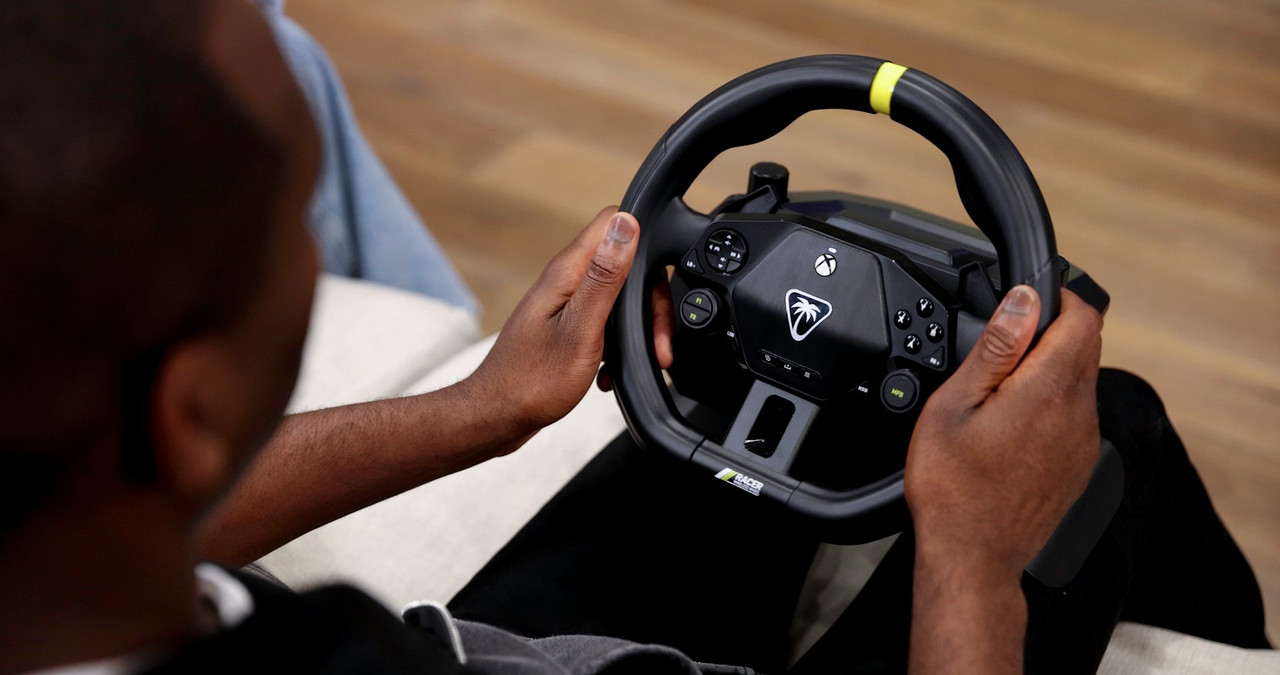 turtle-beach-racer-wireless-racing-wheel