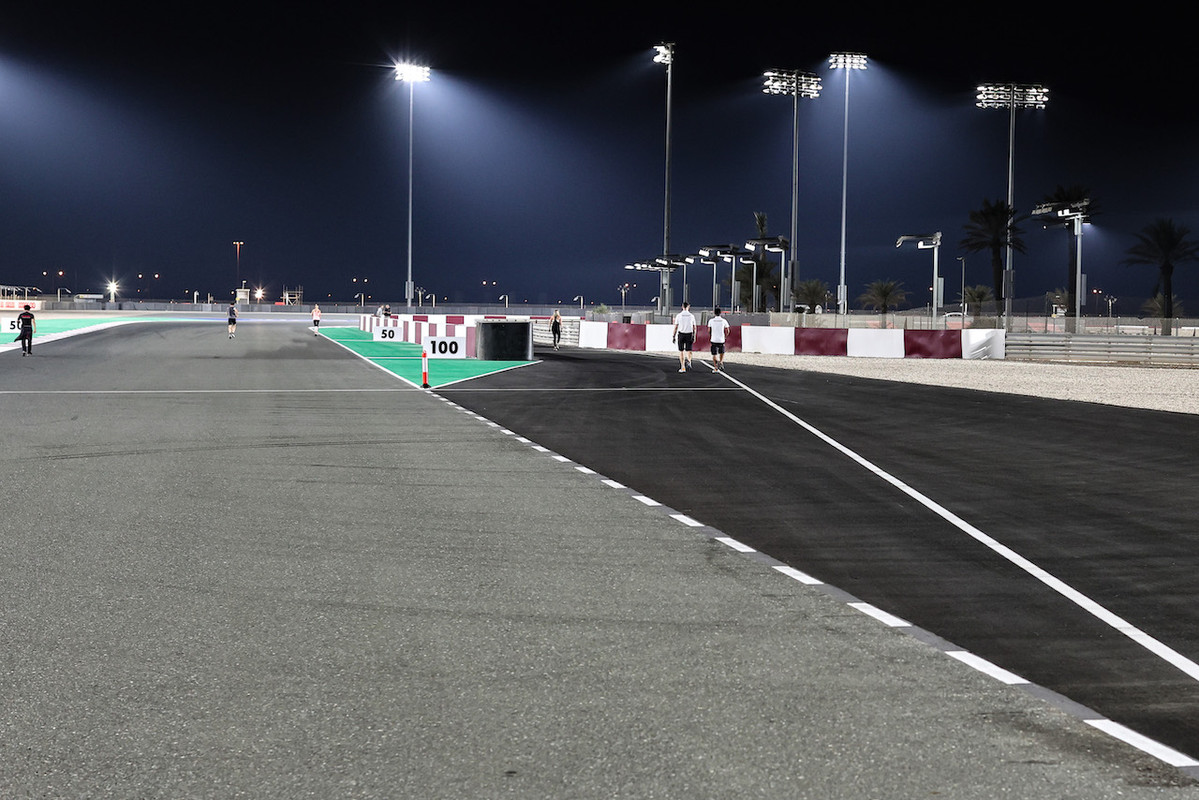 [Imagen: f1-gp-qatar-giovedi-track-walk-209.jpg]