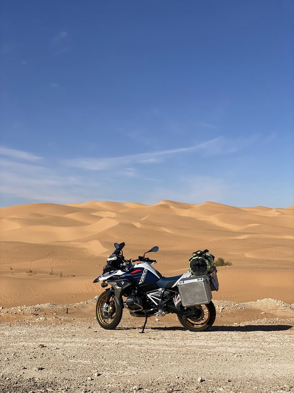 9B465980-12FF-4B90-830C-EED9B2465D75