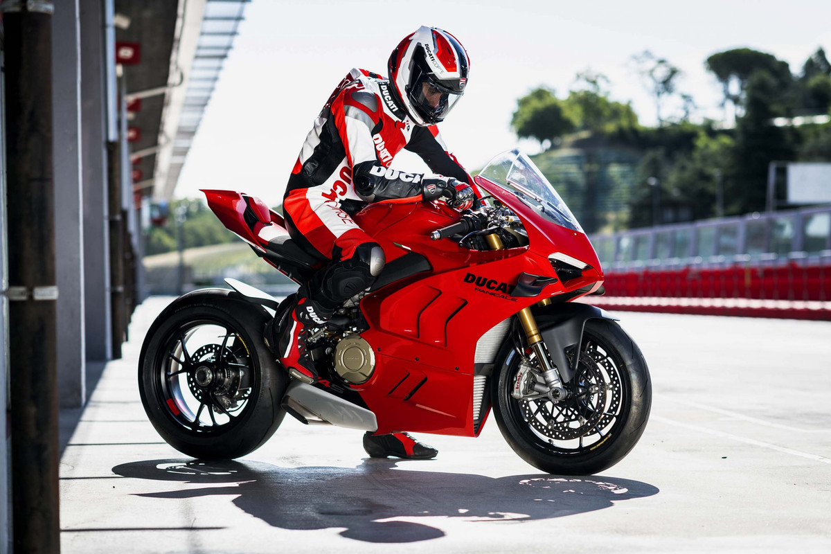 Ducati v4s 2022