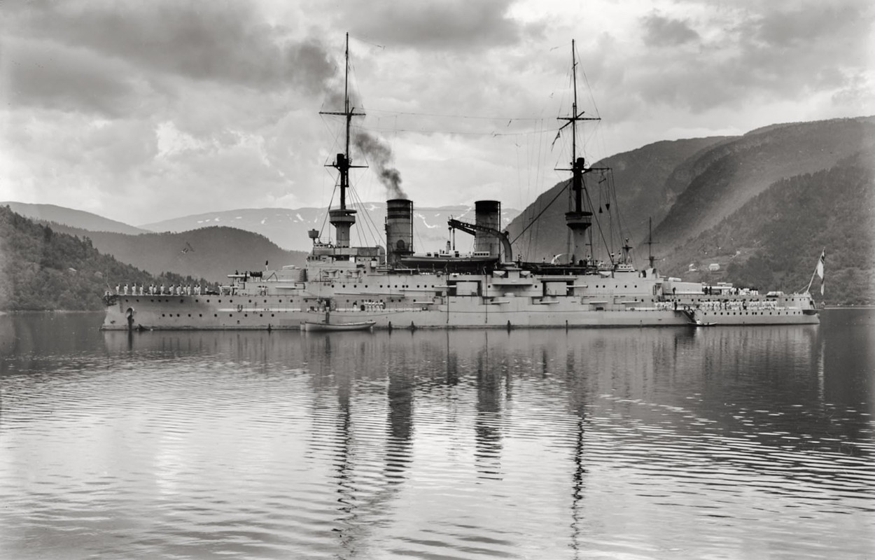 SMS-Mecklenburg-Noruega-1906-a.jpg