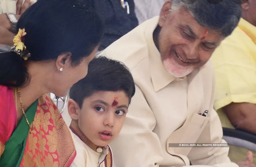 CA8-B2-A3-F-C4-B6-4-E9-C-817-C-33511614-