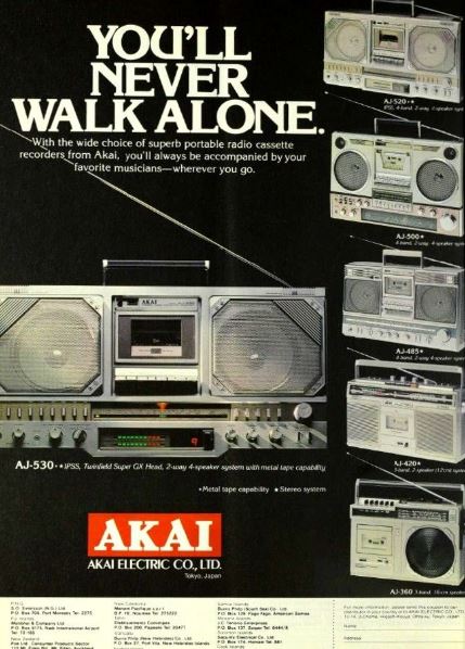 [Bild: AKAI-Werbung-X.jpg]