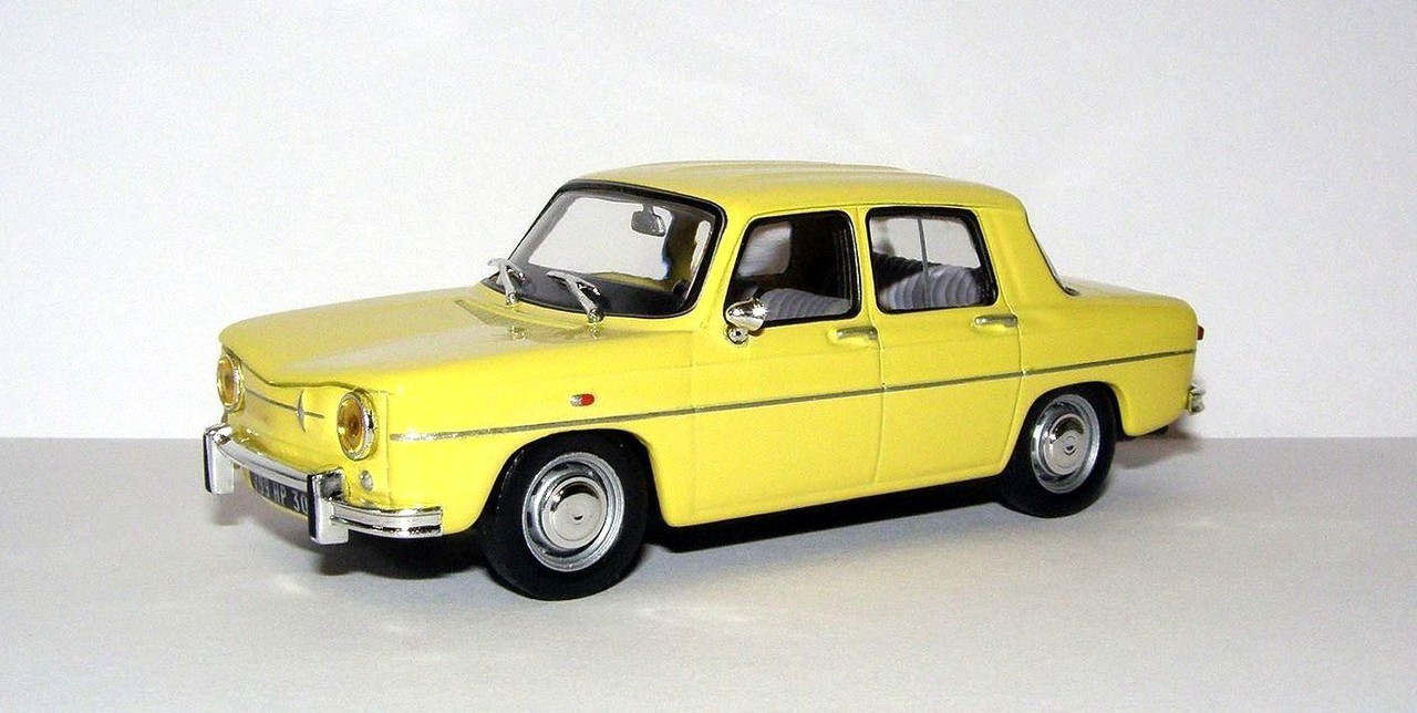1962 Renault R8 (R1130) (IXO Models for Altaya) 1