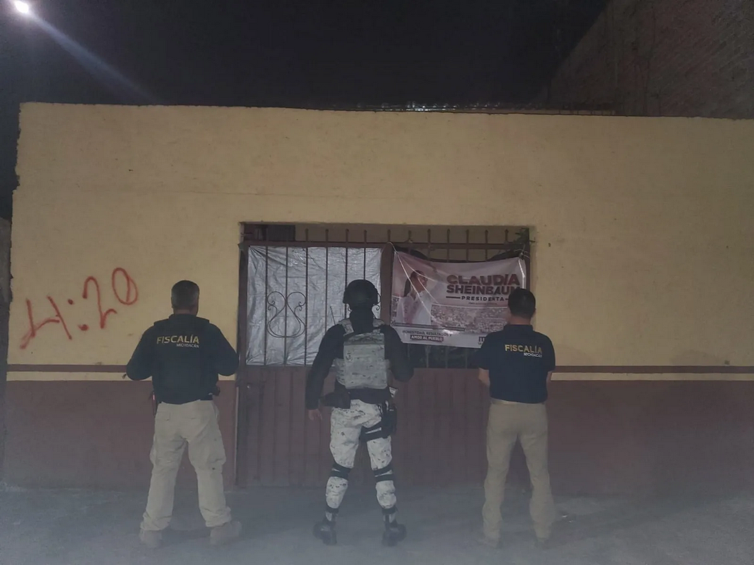 Caen tres presuntos narcos en Michoacán y decomisan marihuana y metanfetamina