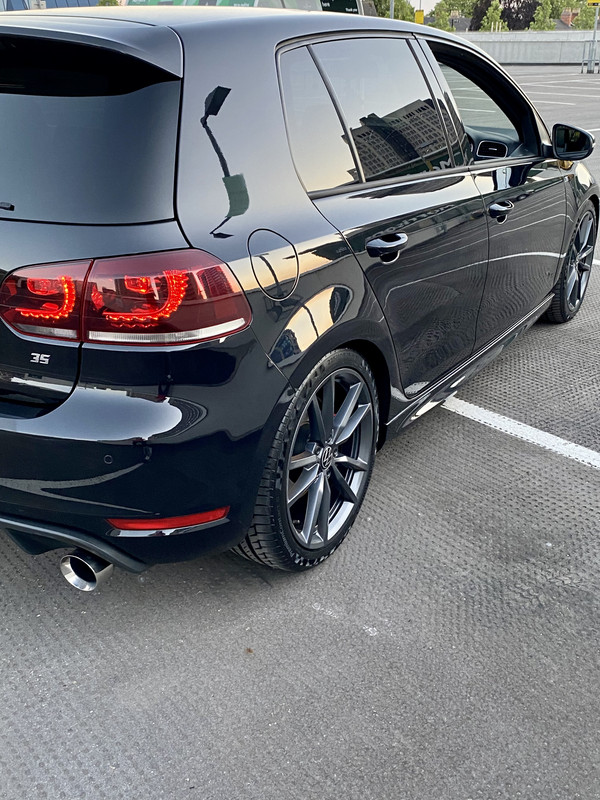 D1557AB1-1727-4C74-B66B-1C8C4841B207