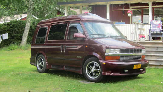 astrovan rood voor