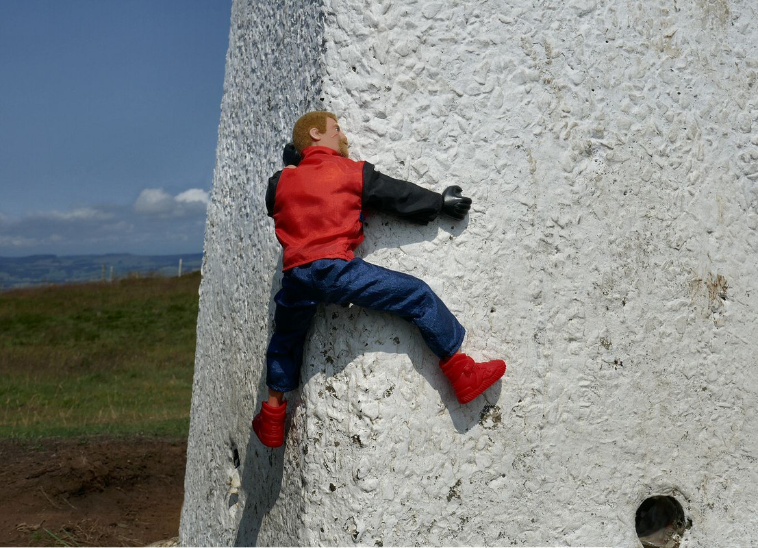 Action Man scales Benarty Hill. 3-E07-A514-B682-47-C6-8-A85-6-E627441-FB71